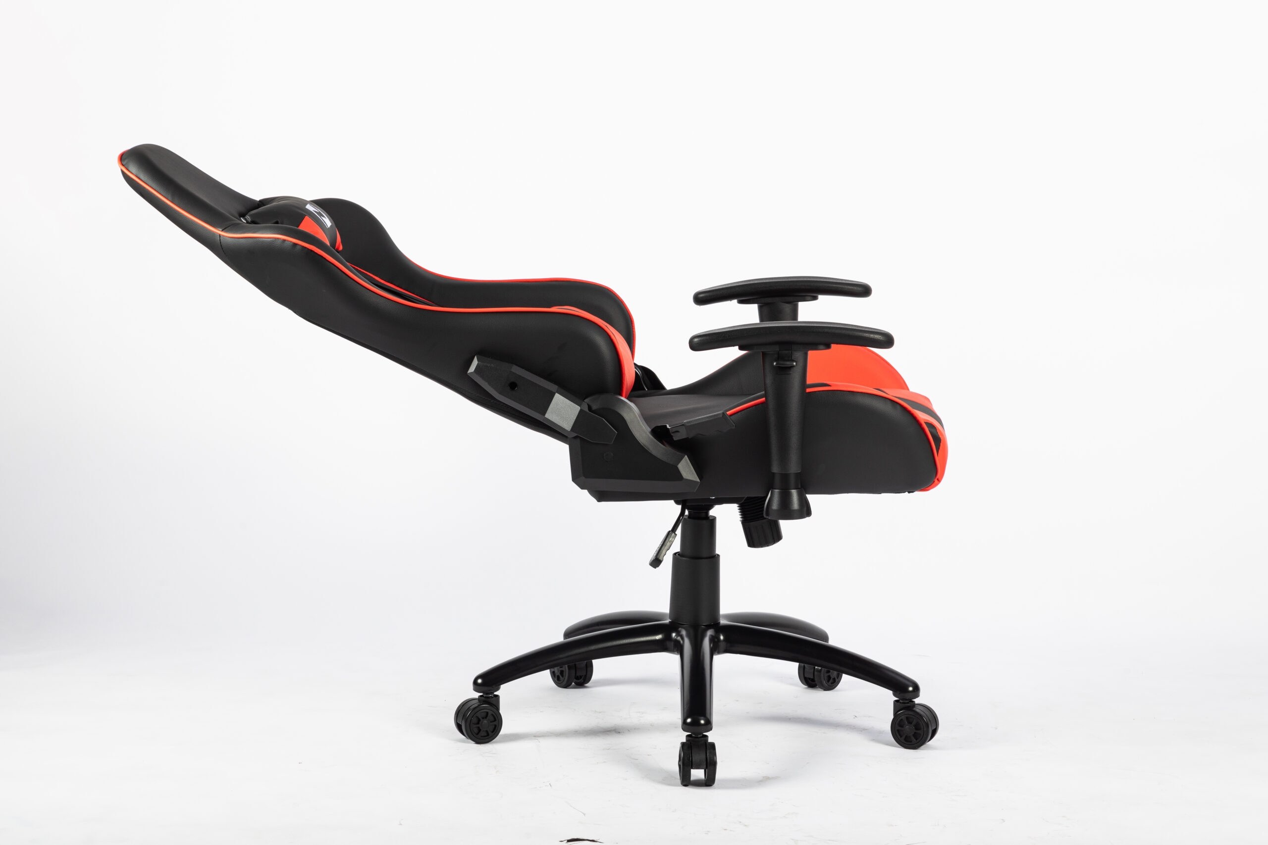 Nebula Storm – Karrige Gaming - Figura 11