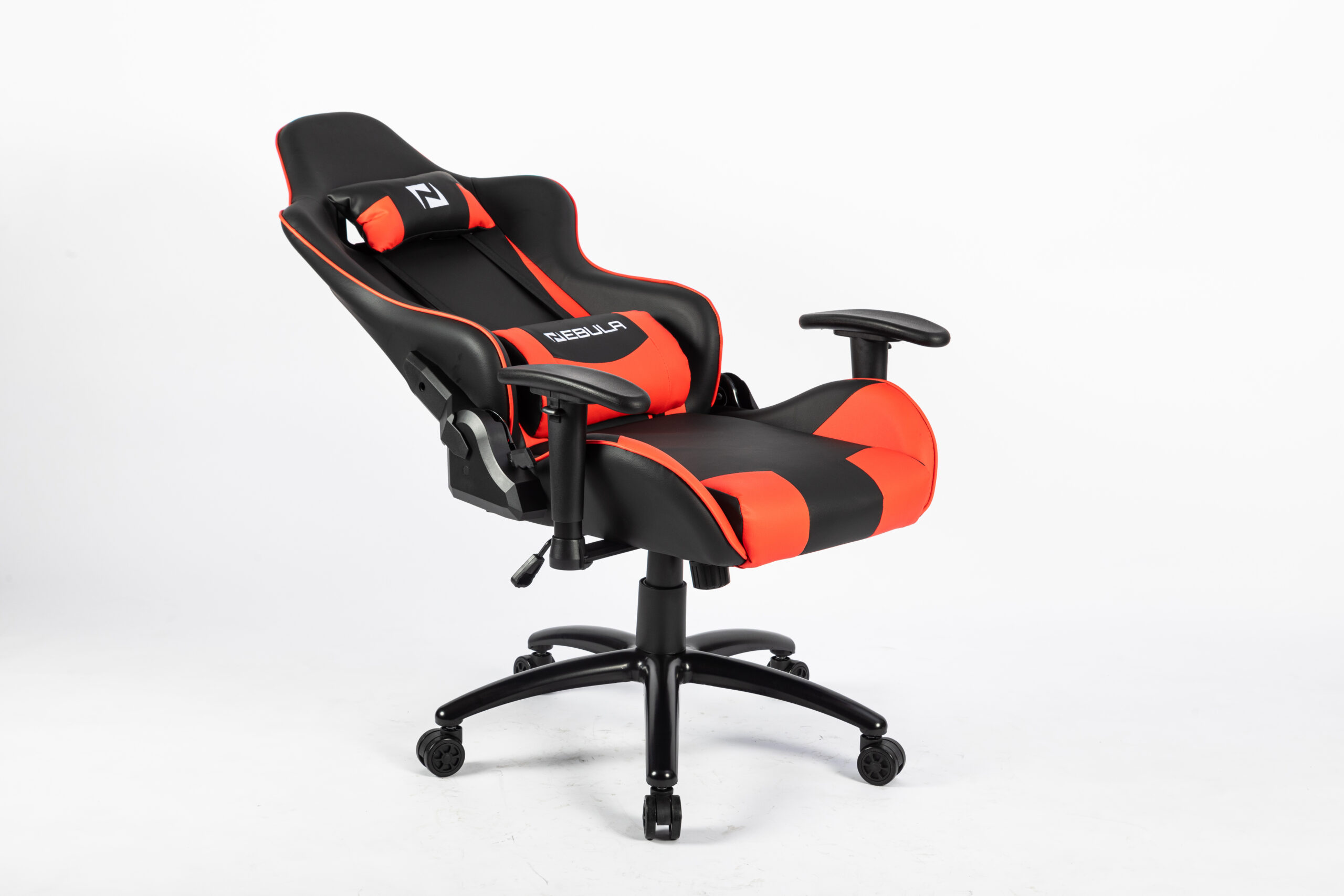 Nebula Storm – Karrige Gaming - Figura 5