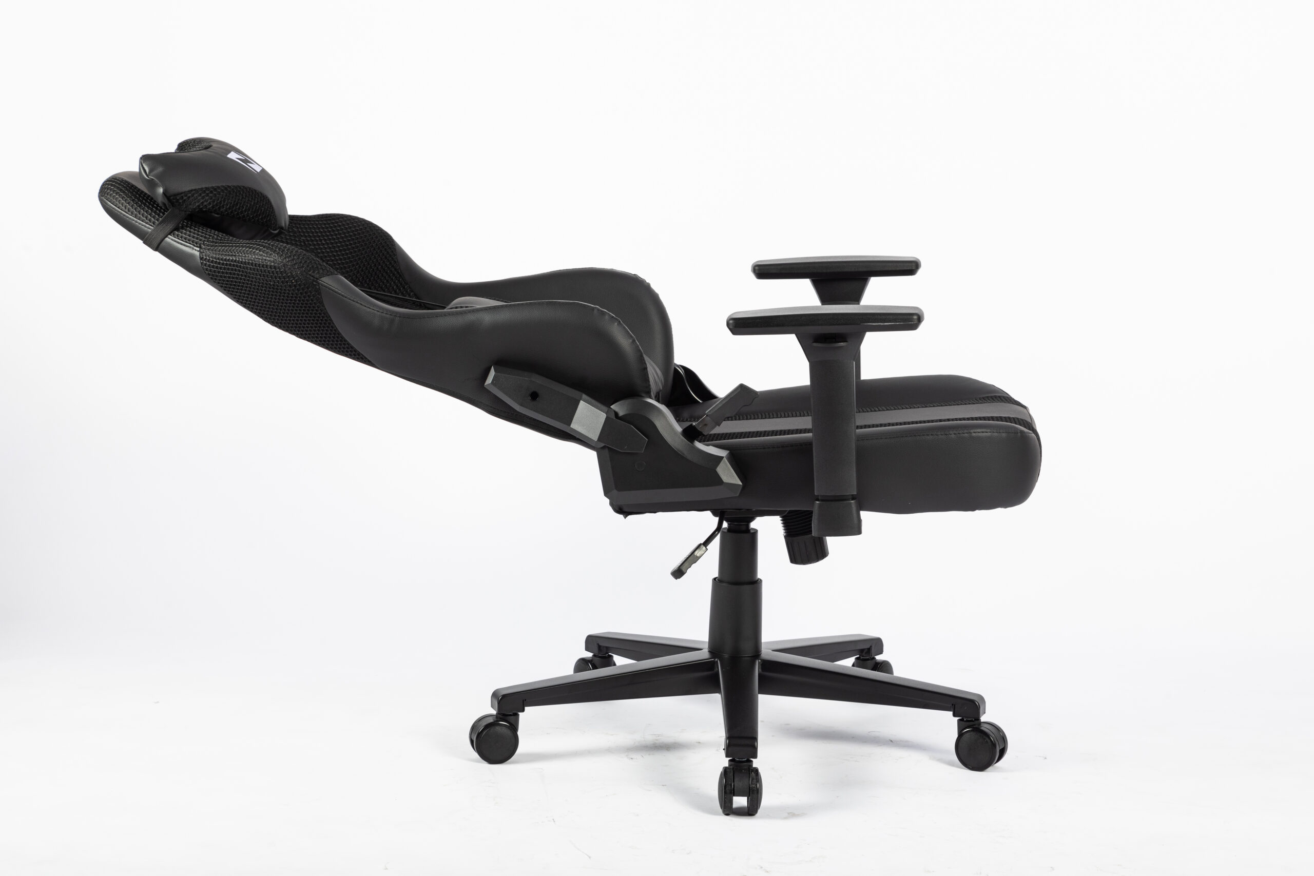 Nebula Monarch — Karrige Gaming - Figura 5